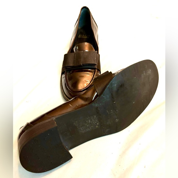 Stuart Weitzman Lottie Bow Loafer NWOT Size 8 - Picture 5 of 6
